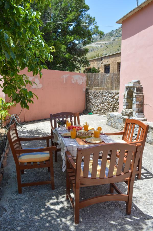 Epavlis Iosif Villa Khóra Sfakíon Exteriör bild