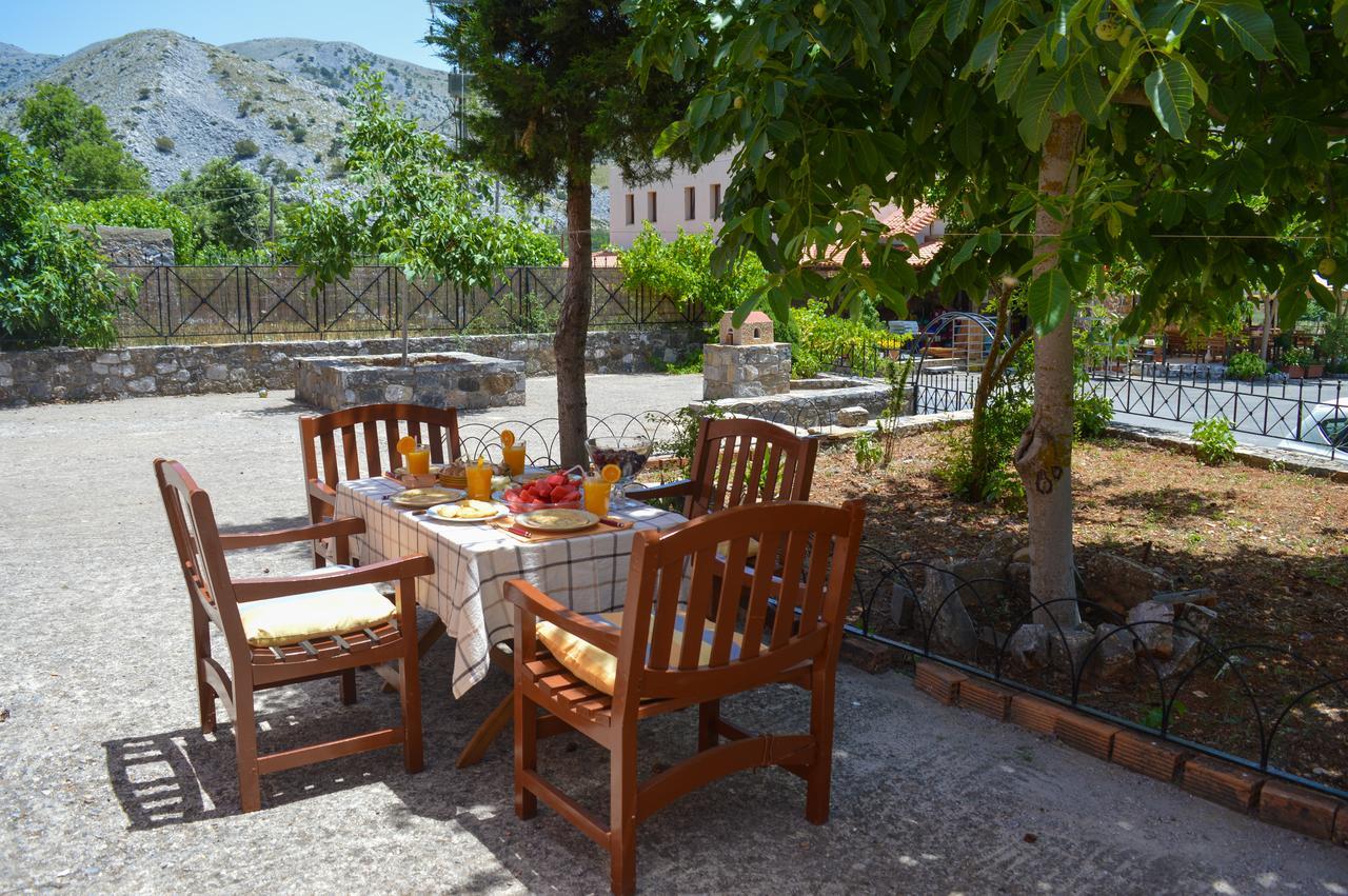 Epavlis Iosif Villa Khóra Sfakíon Exteriör bild
